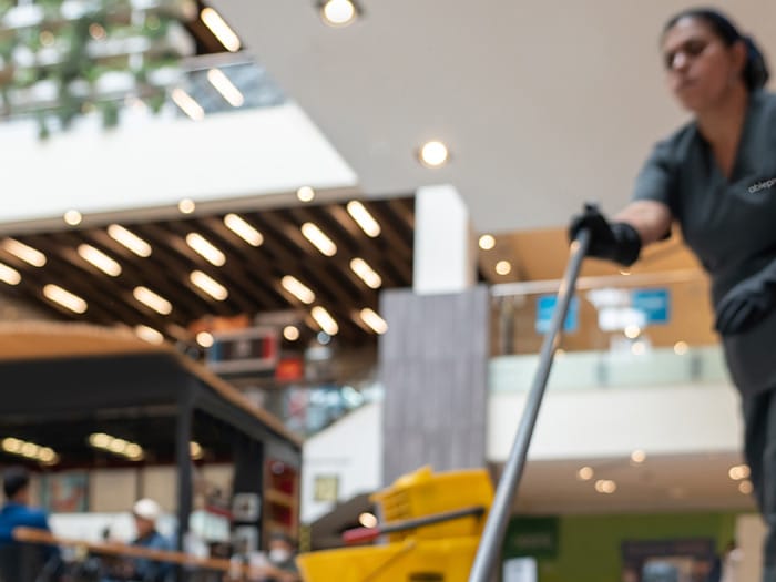 Cleaning services for malls, retail stores, boutiques, and shopping centers.